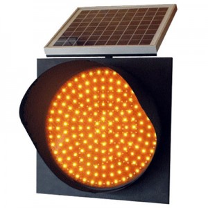 Solar traffic light